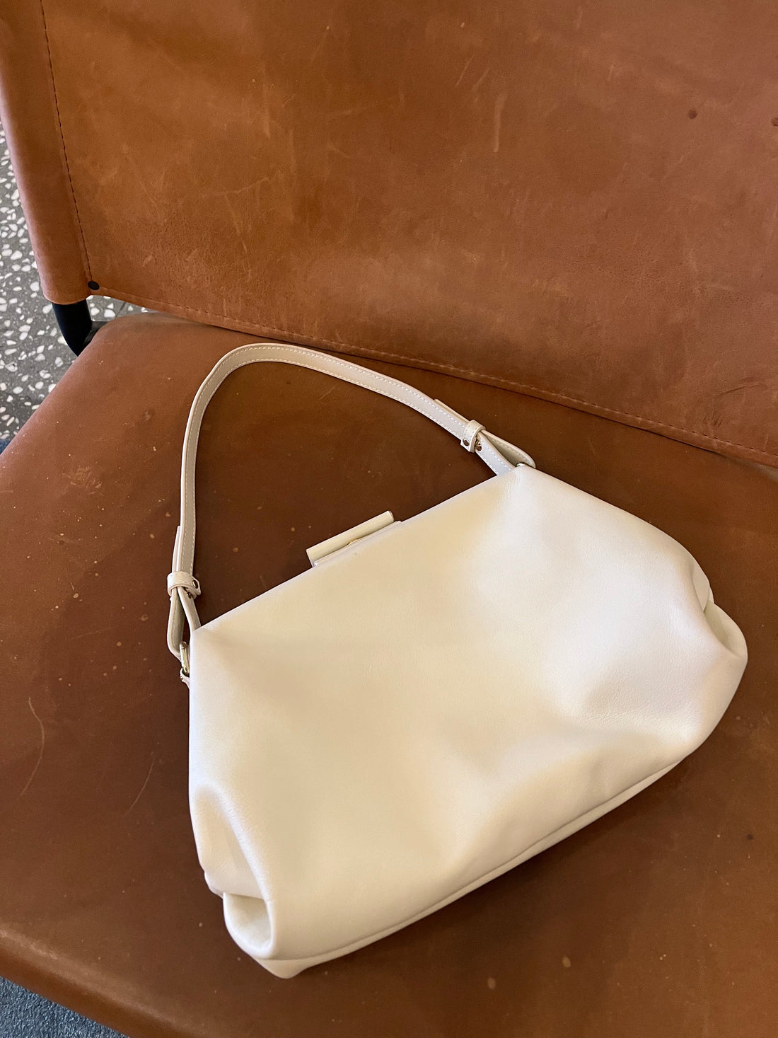 Object | The Granny Soft — Everything the Baguette Soft Is, With More Room