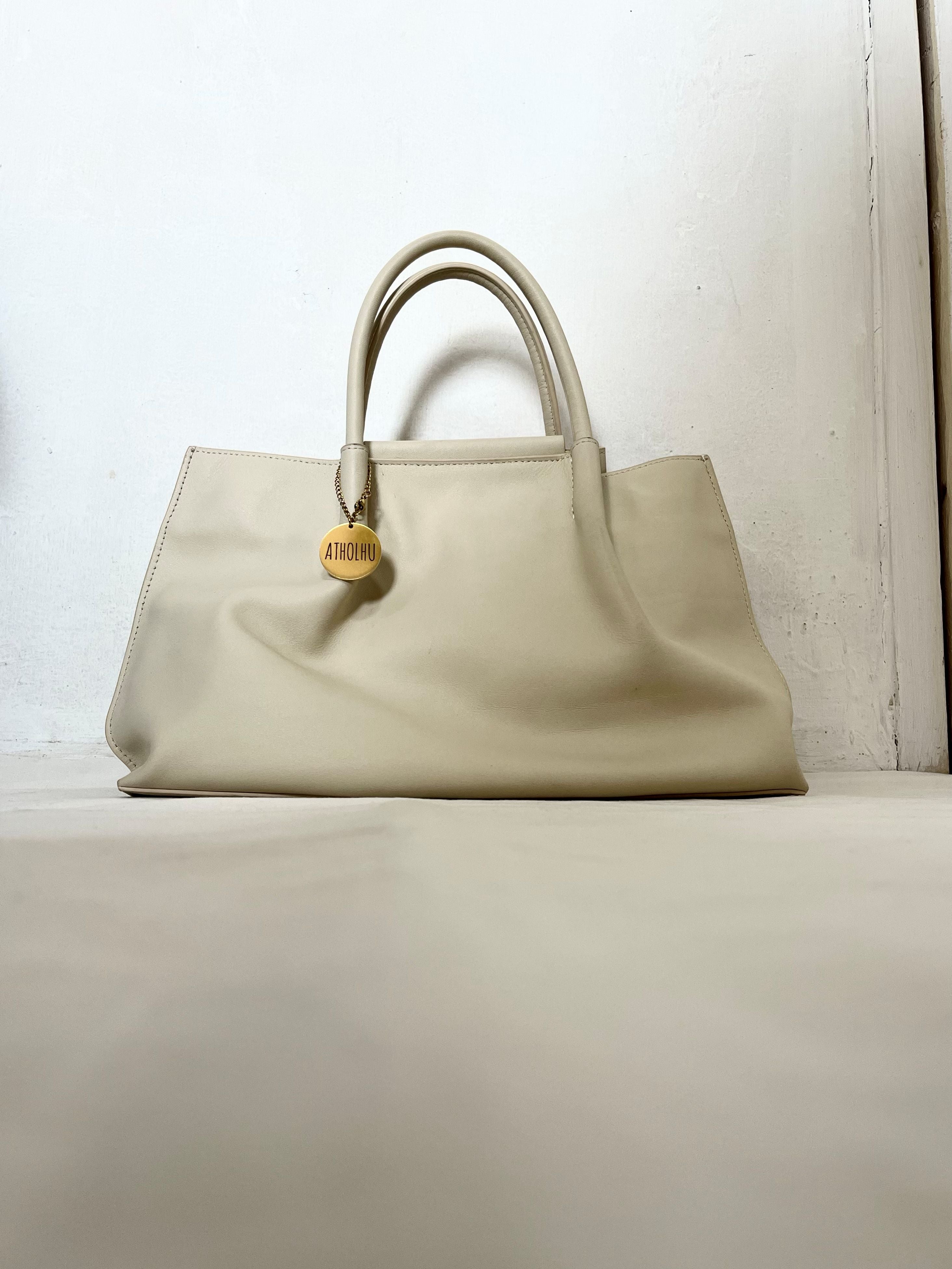 ATHOLHU white leather bag care guide — how to clean and maintain top-grain white leather handbags