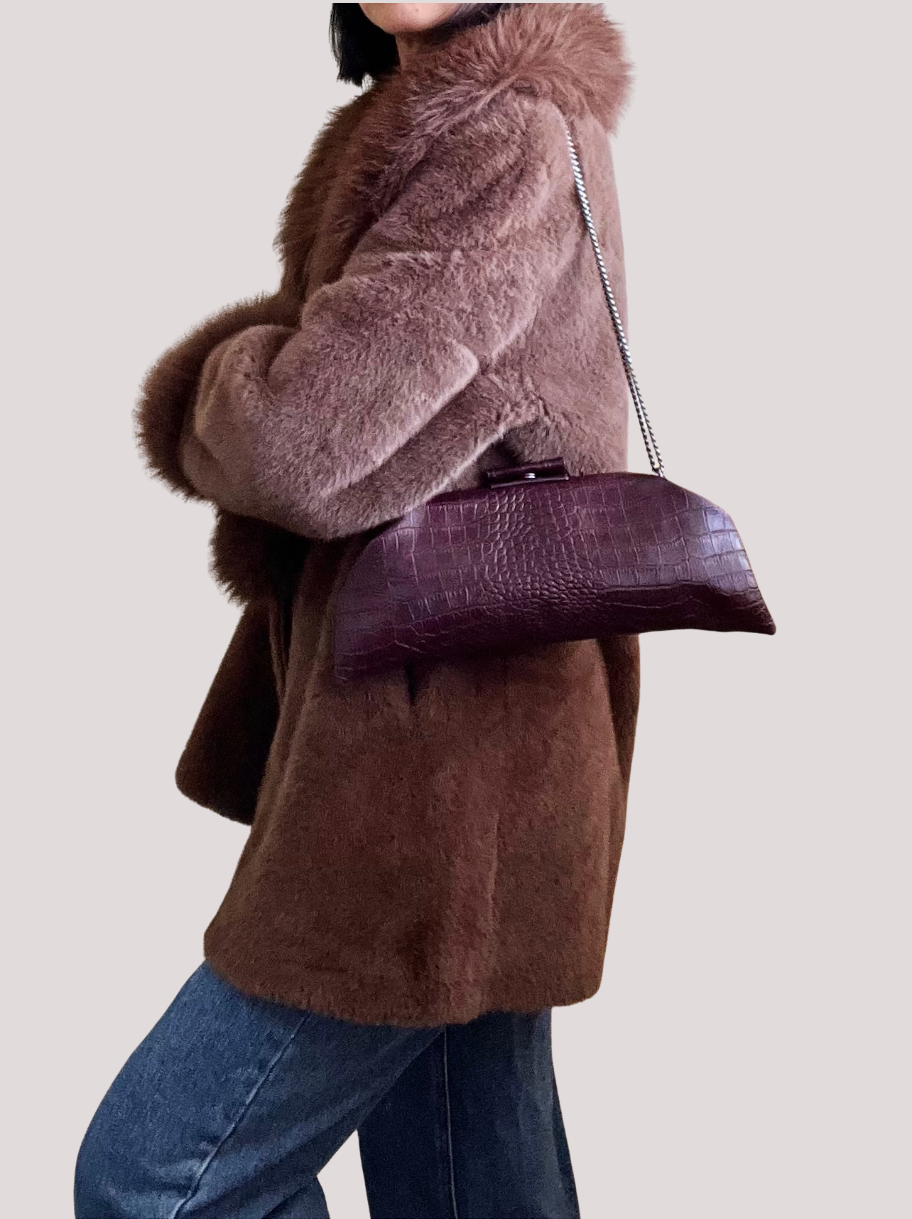 BELLA | Baguette Embossed