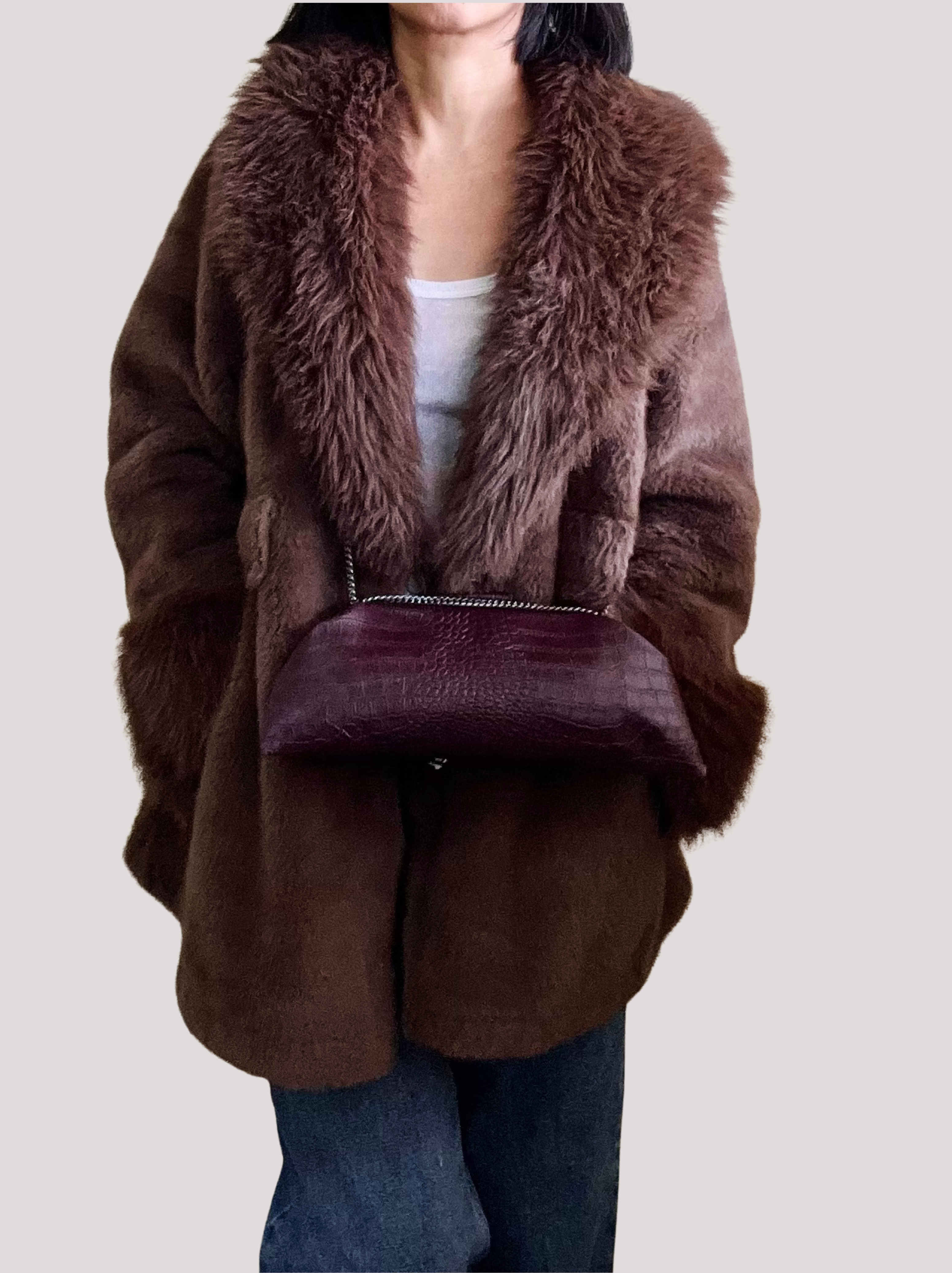 BELLA | Baguette Embossed