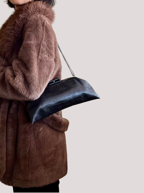 BELLA | Baguette Embossed