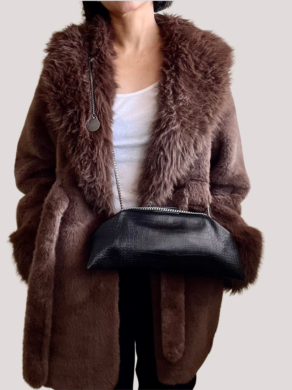 BELLA | Baguette Embossed