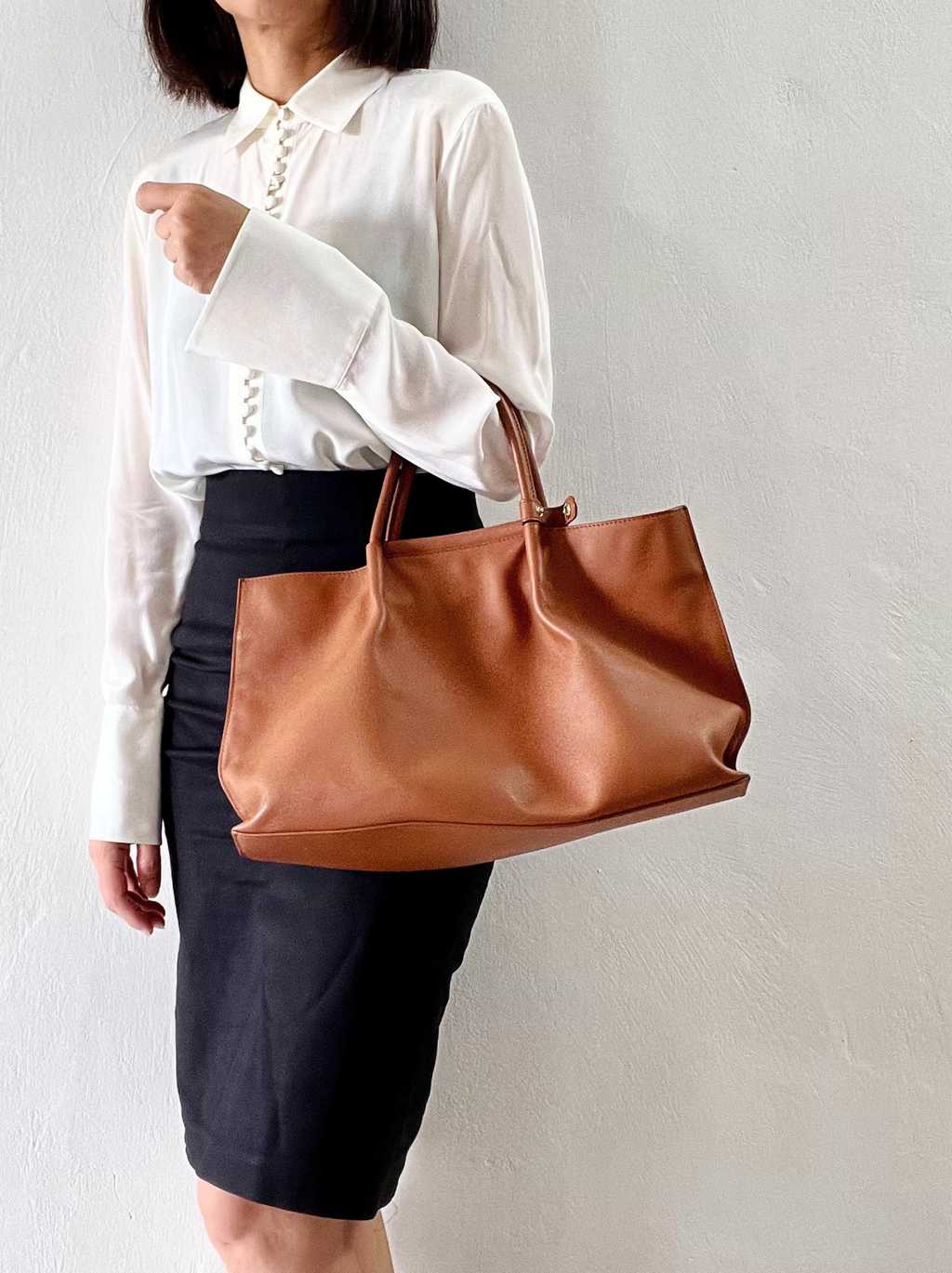 BELLA | Basket Tote Soft 37