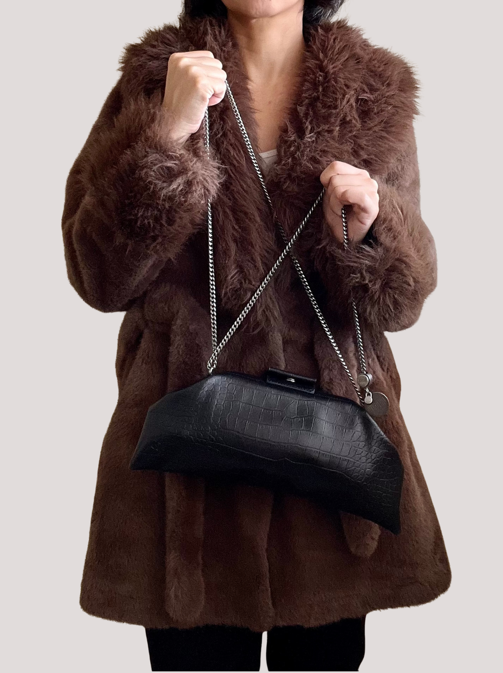 BELLA | Baguette Embossed