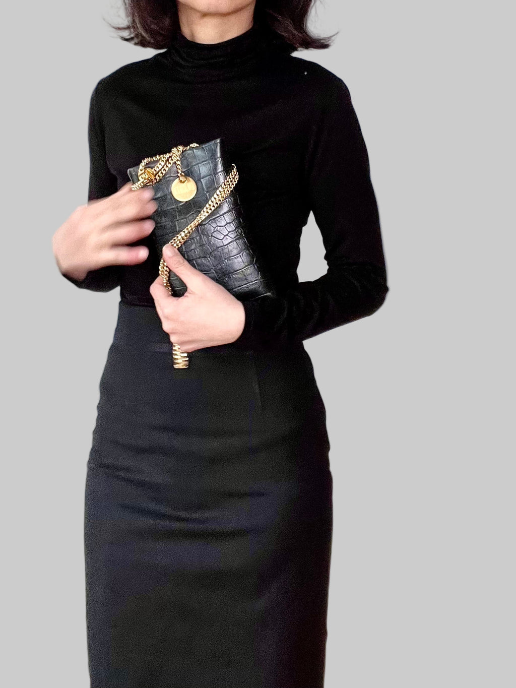 BELLA | The Vintage Phone Pouch [gold hardware]