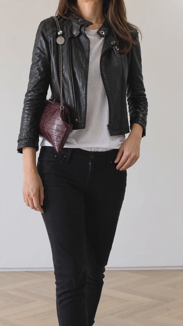 BELLA | Baguette Embossed